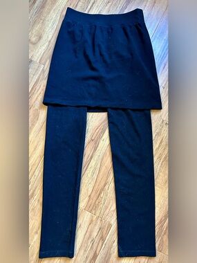 Black Skorted Leggings - Classic Everyday Style